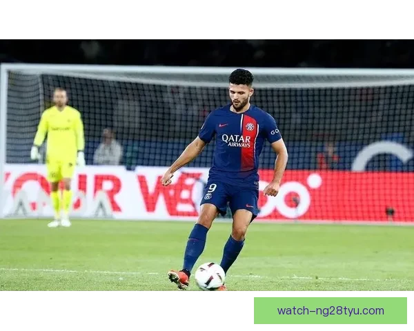 马竞瞄准巴黎前锋拉莫斯今夏主攻